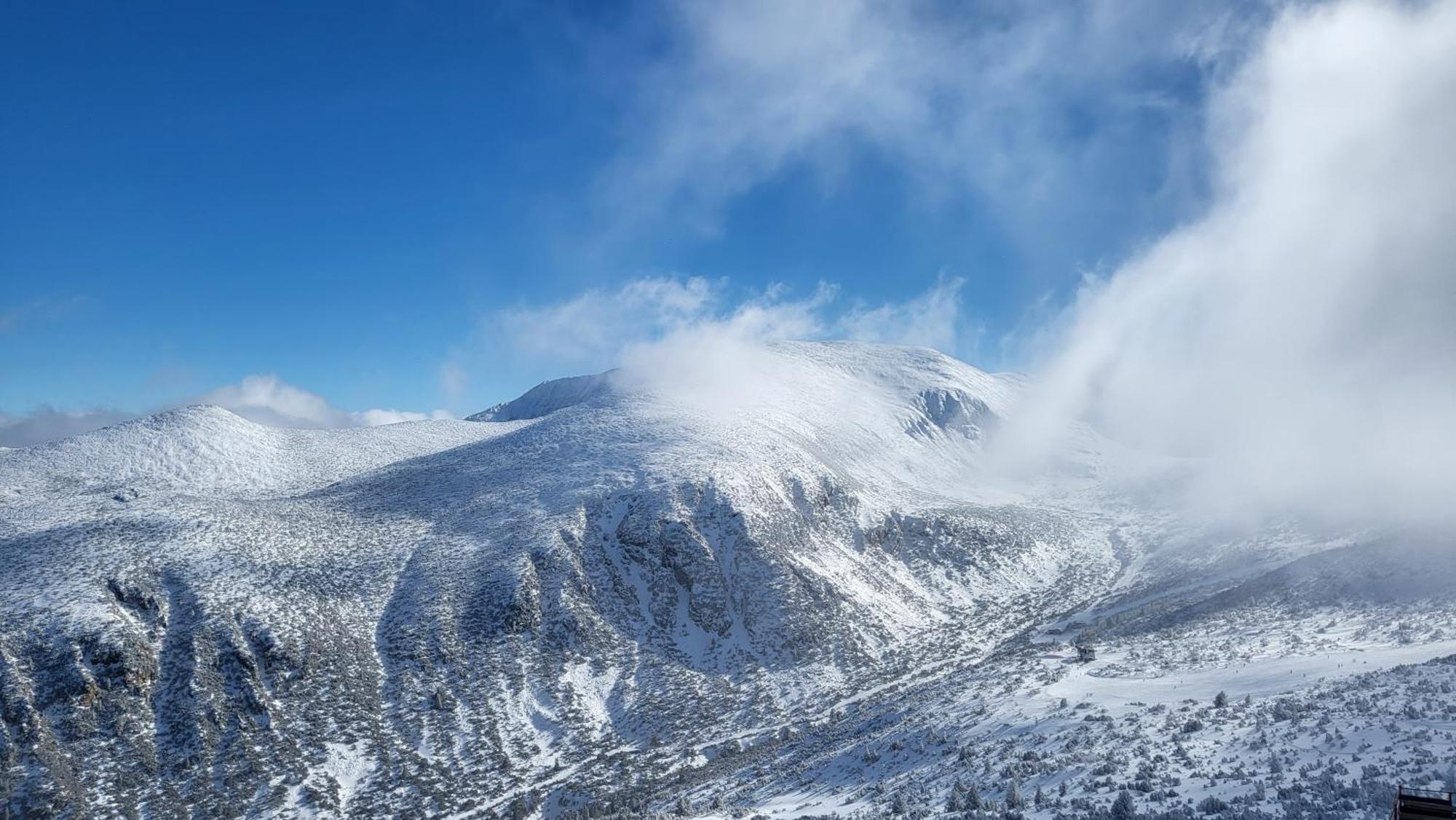 Pinewood Ang Apartment, Semiramida Borovets Hills エクステリア 写真